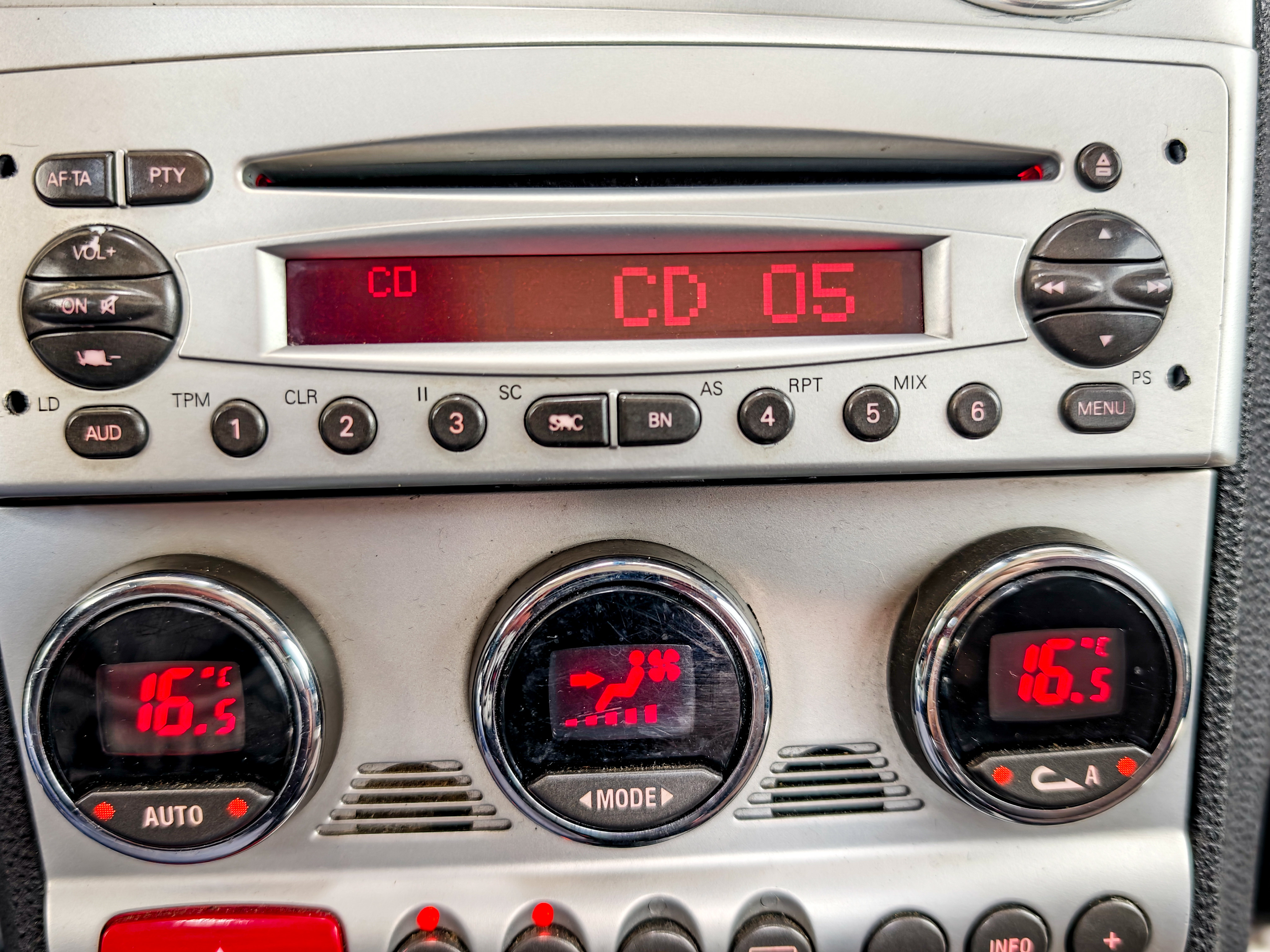 Alfa_156_sep_2026_16.jpg